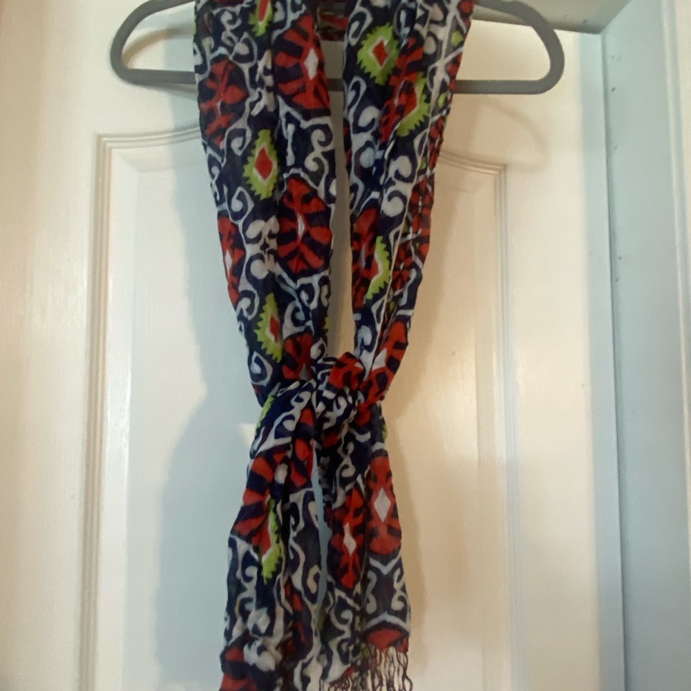 Colorful Patterned Scarf - Picture 2 of 4